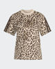 Immagine di ADIDAS - T-SHIRT MEZZA MANICA AOP SJ TEE LEOPARDATA E BEIGE  DA DONNA, KH1549