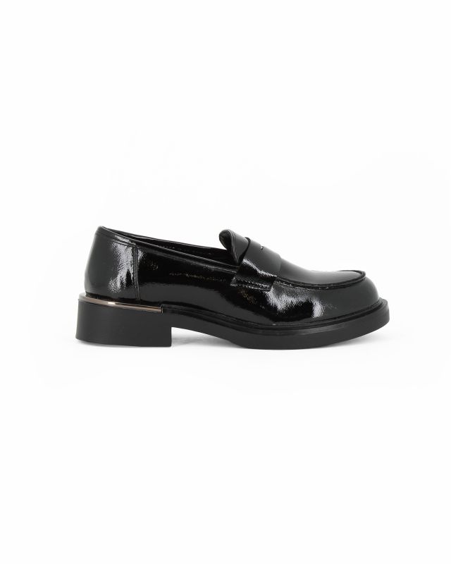 MISS GLOBO - Mocassino nero effetto vernice con sottopiede in memory soft
