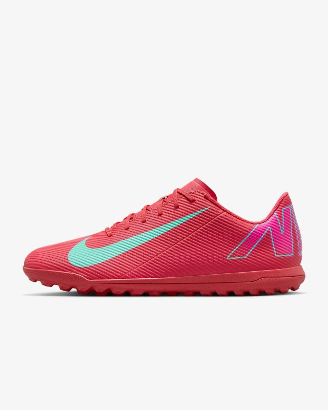 NIKE - SCARPA DA CALCETTO UOMO ROSSE, VERDI E FUXIA MERCURIAL VAPOR 16 CLUB TF, FQ8446-800