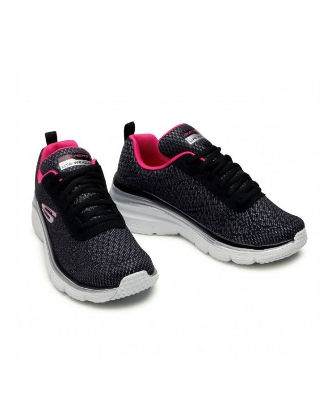 SKECHERS - Fashion Fit - Bold Boundaries - Sneakers nera con dettagli fucsia e  soletta in memory foam