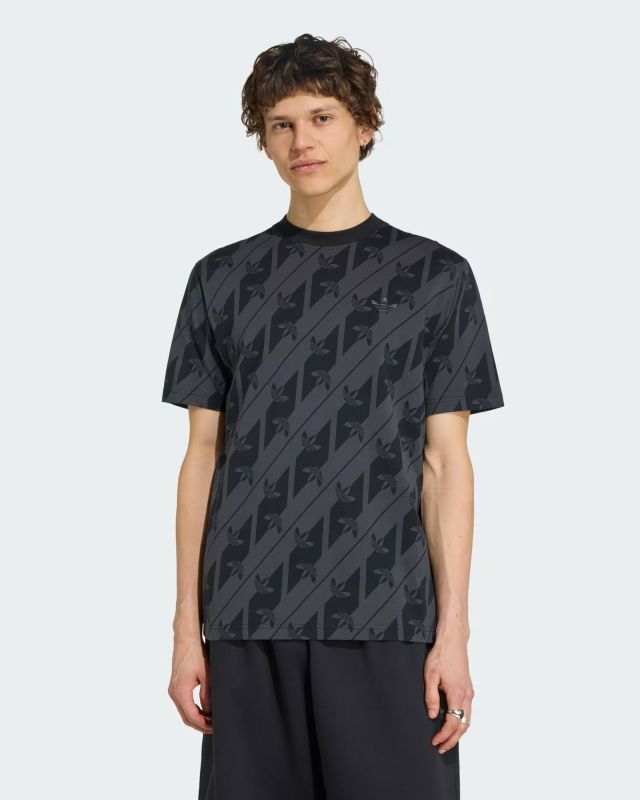 ADIDAS -T-SHIRT MEZZA MANICA MONOGRAM AOP NERA E GRIGIA DA UOMO, KS1698